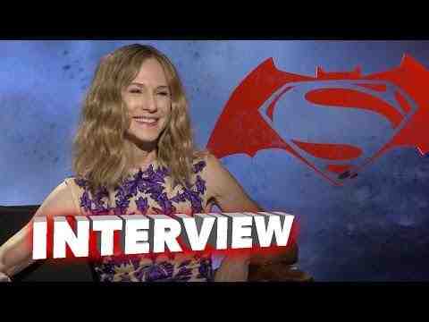 Batman v Superman: Dawn of Justice - Holly Hunter Interview