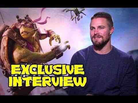 Teenage Mutant Ninja Turtles: Out of the Shadows - Stephen Amell Interview