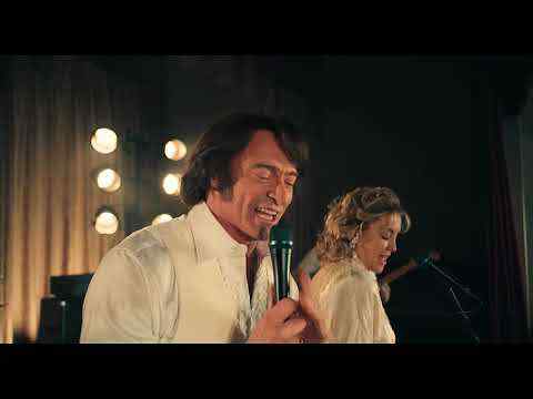 Song Sung Blue - na snemanju