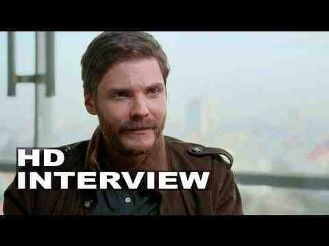 The Fifth Estate - Daniel Brühl Interview