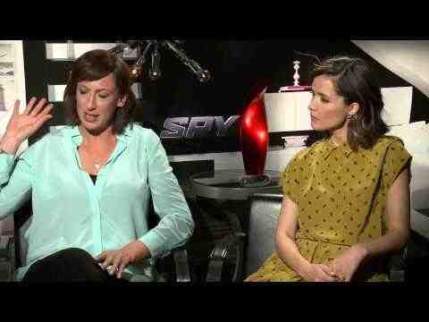 Spy - Miranda Hart & Rose Byrne Interview
