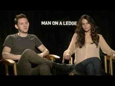 Man on a Ledge - Jamie Bell and Genesis Rodriguez Interview